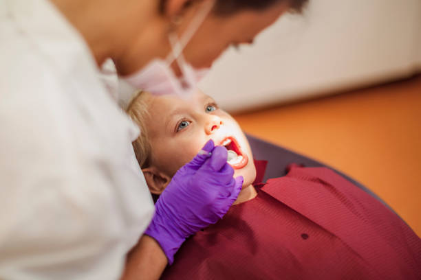 Best Dentist for Tooth Abscess  in Island Park, NY
